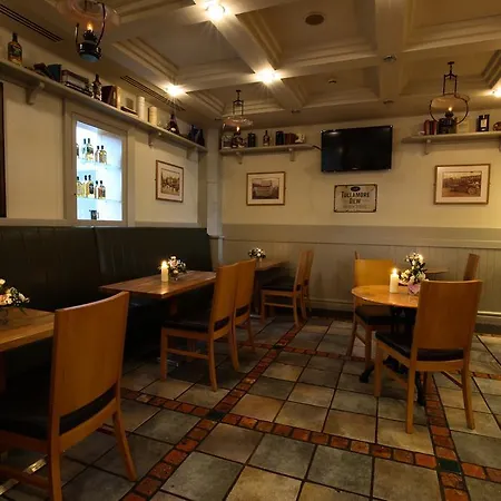 Court Tullamore