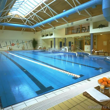 Court Hotel 4*